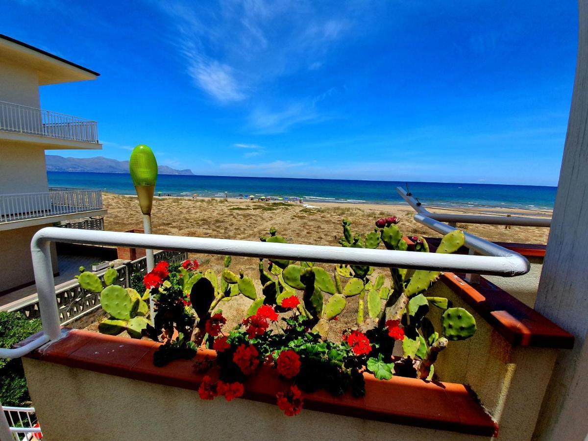 Castellammare Holiday Alcamo Marina Luaran gambar