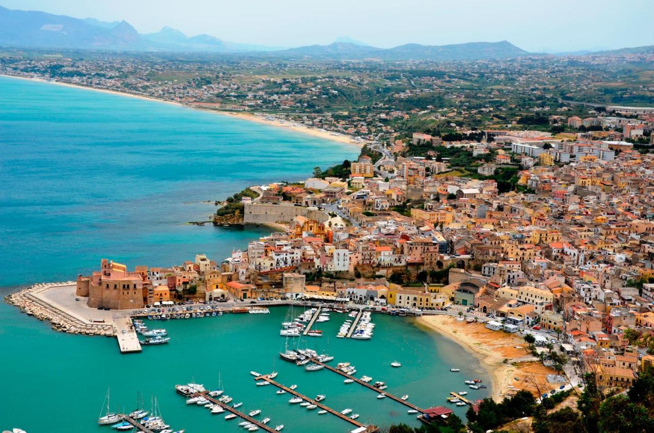 Castellammare Holiday Alcamo Marina Luaran gambar